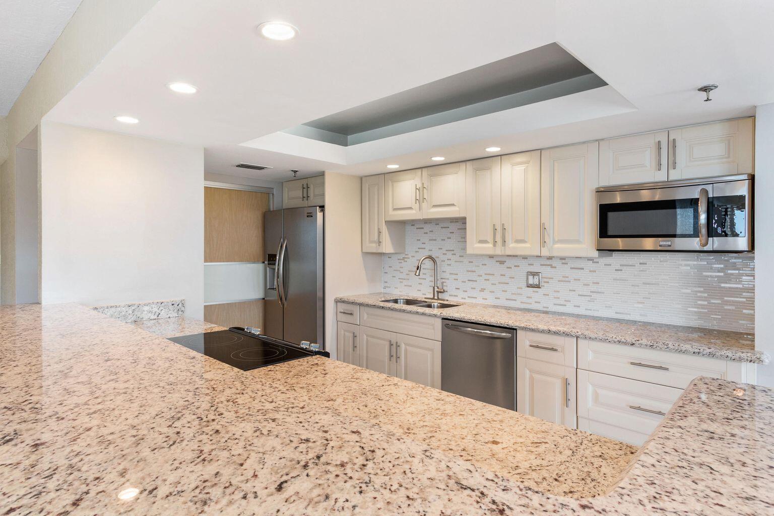 3115 S Ocean Boulevard 903