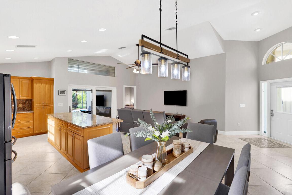 282 Sherwood Forest Drive
