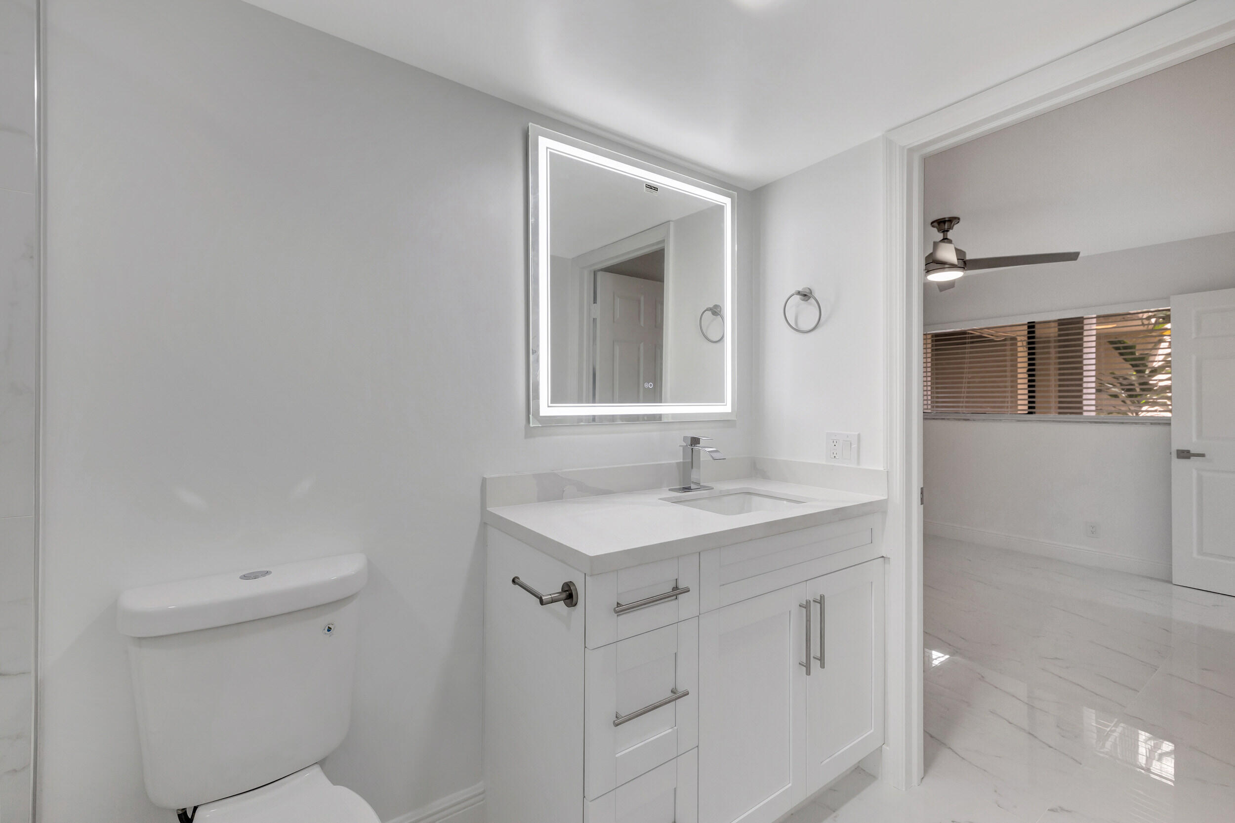 7320 Amberly Lane 105