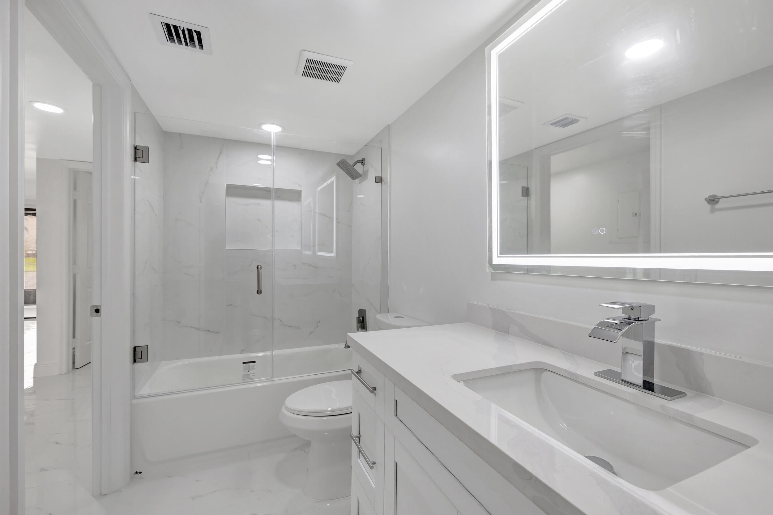 7320 Amberly Lane 105