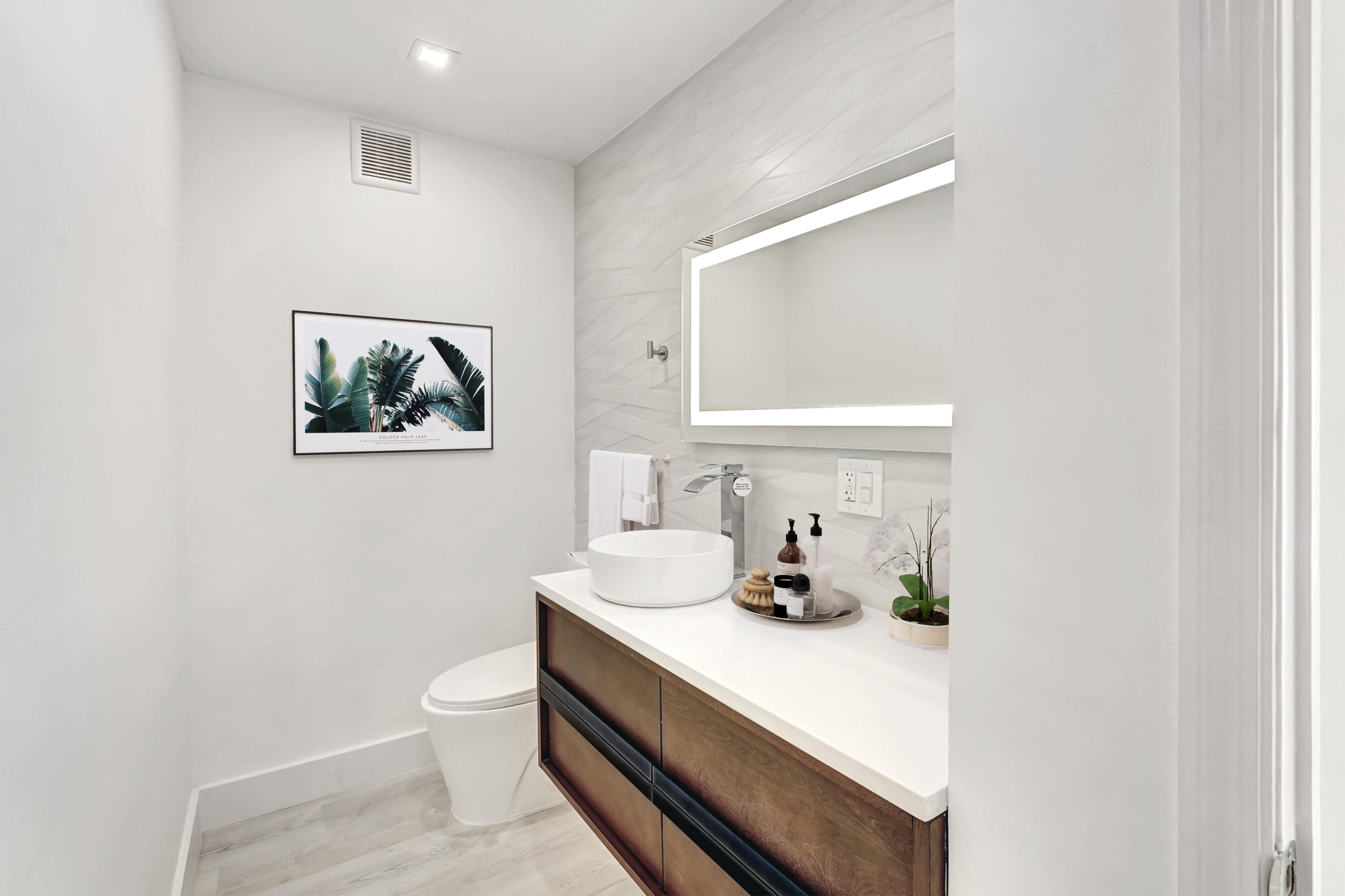3581 S Ocean Boulevard Unit: Ph-B