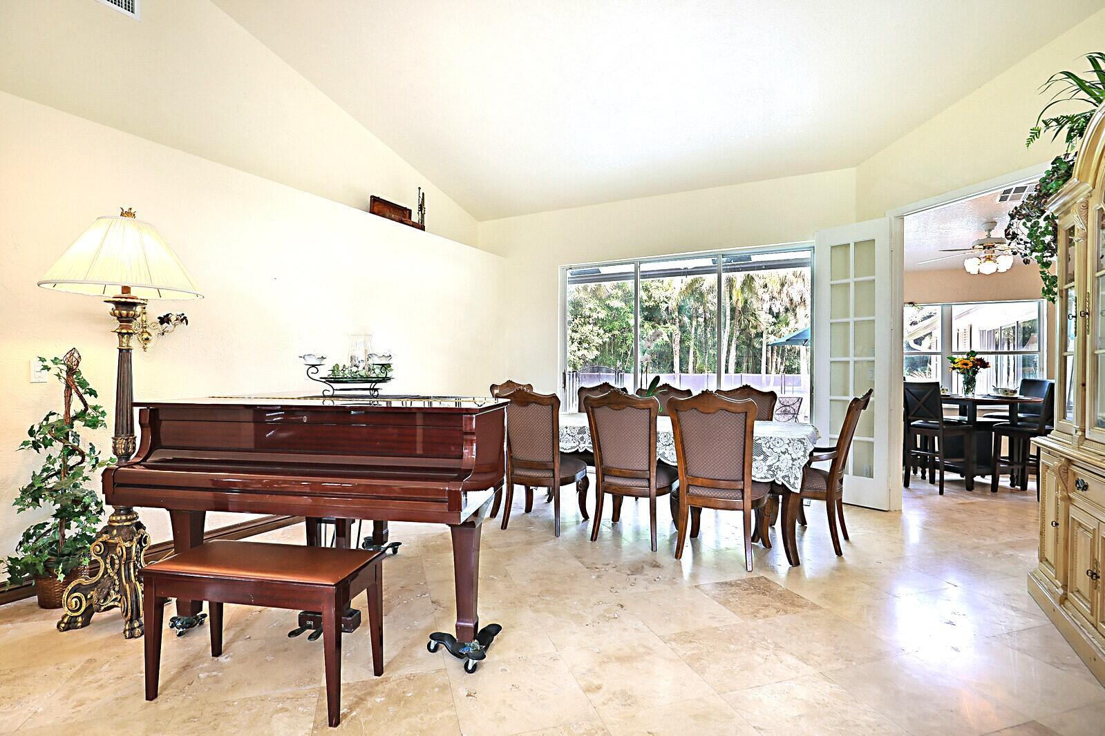 13399 Doubletree Circle