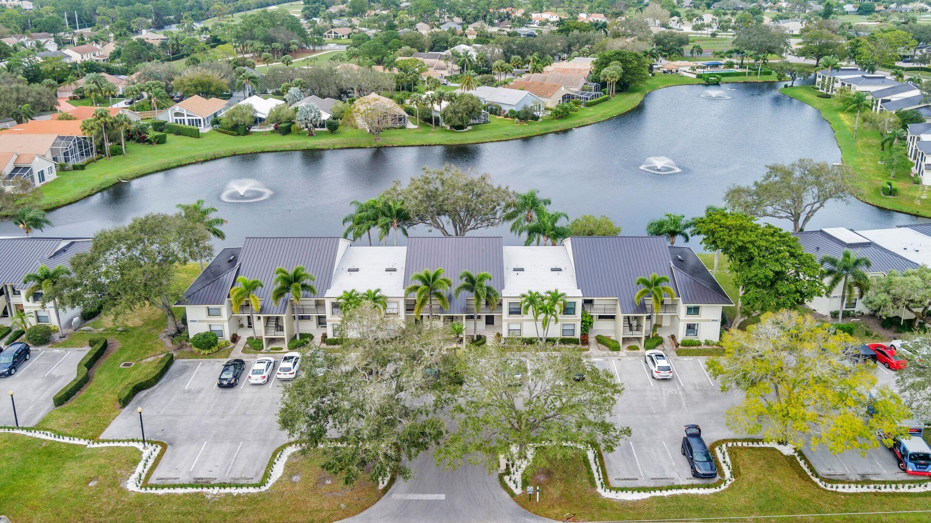 6944 Briarlake Circle 105