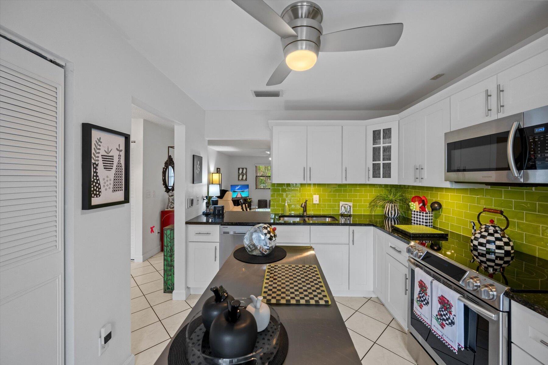 187 Mastic Tree Court