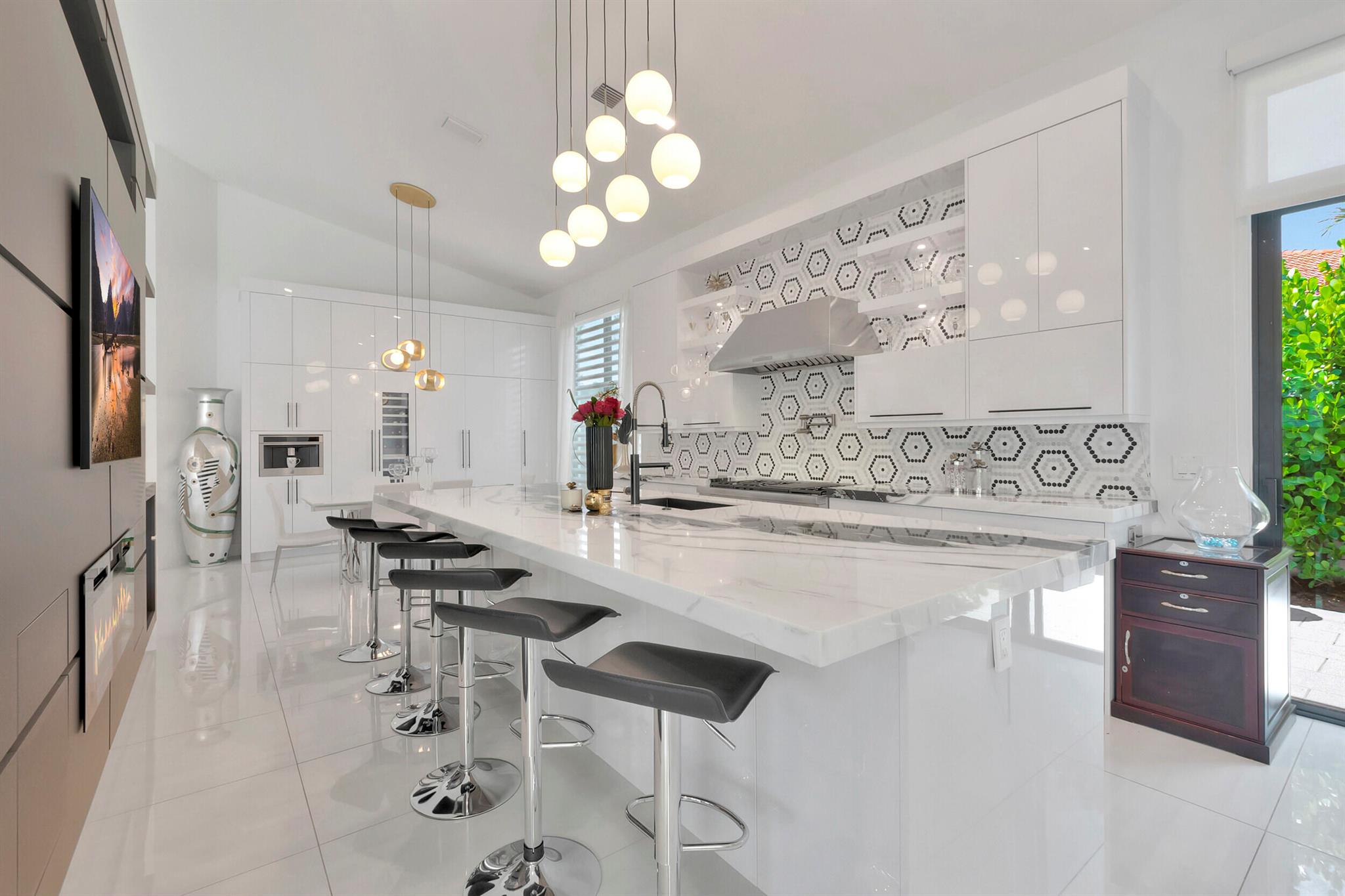 4305 NW 63rd Place