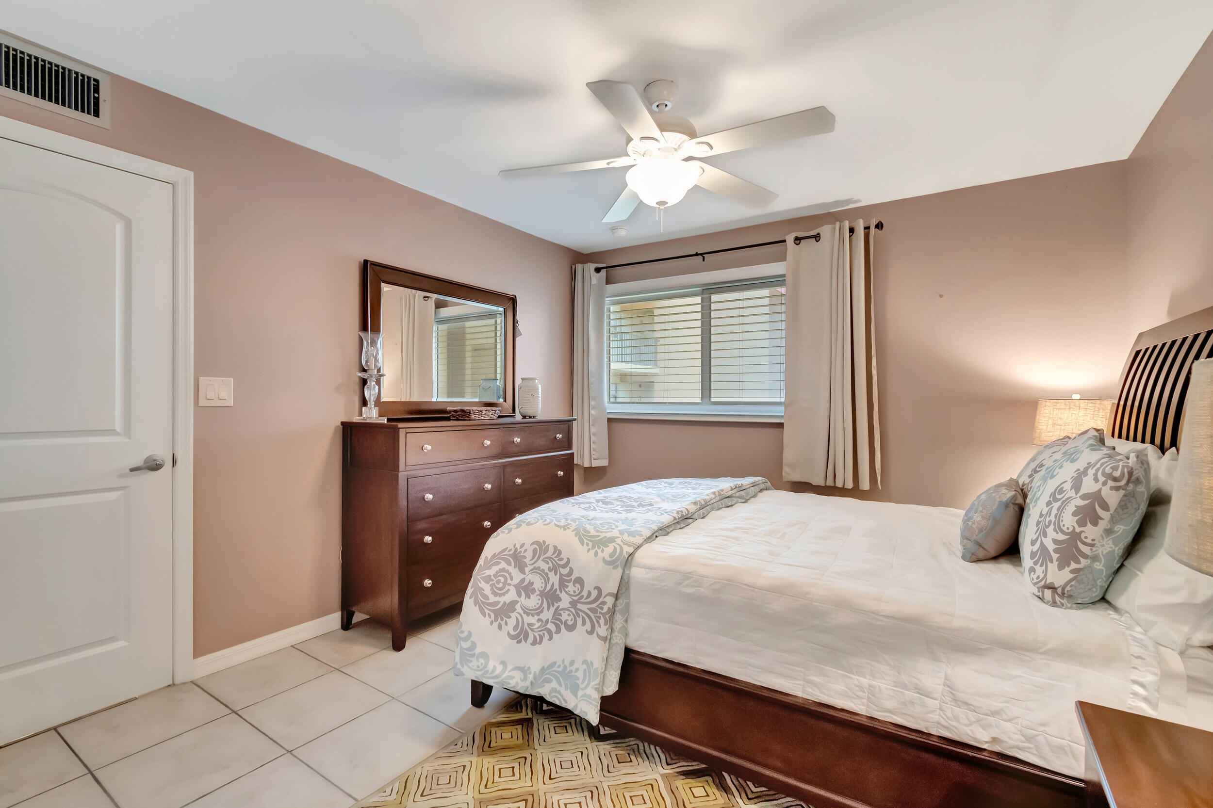 2700 Fiore Way 115