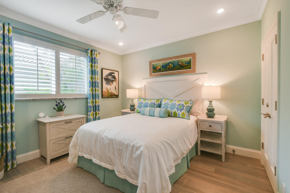 12354 Harbour Ridge Boulevard 3-5