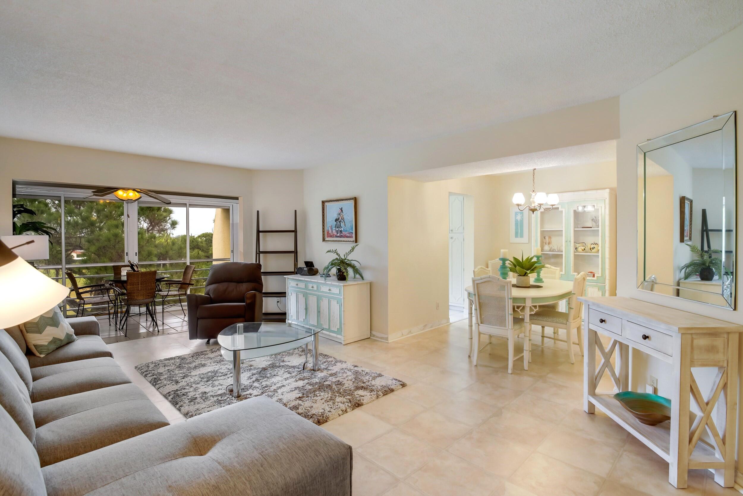 3755 Via Poinciana 604