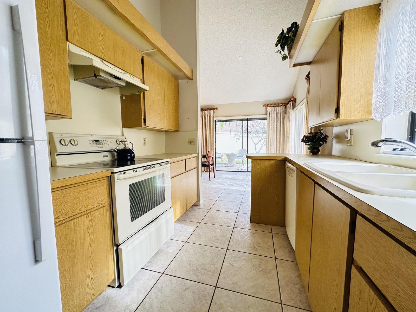 129 Harbourside Circle