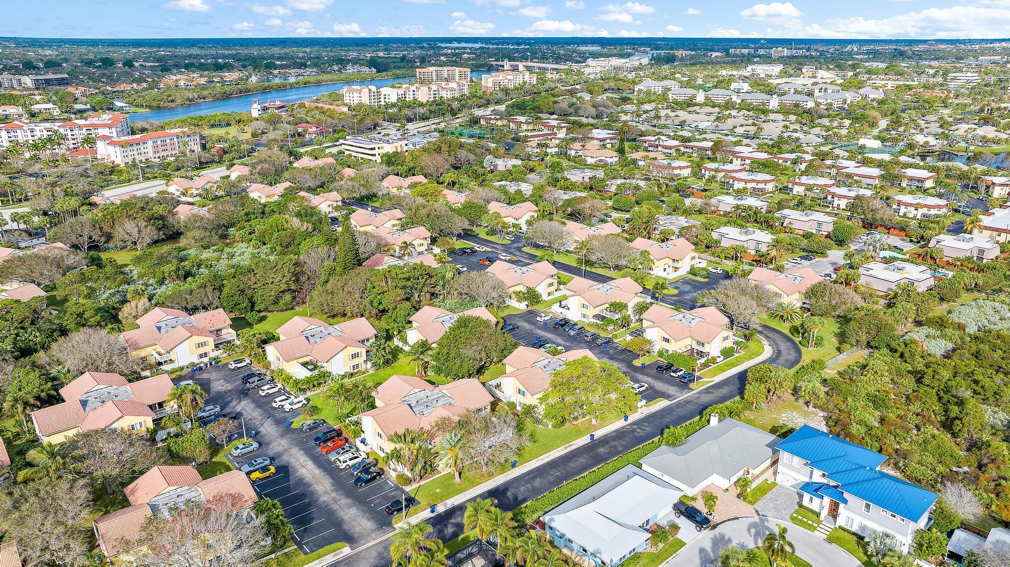 258 Seabreeze Circle