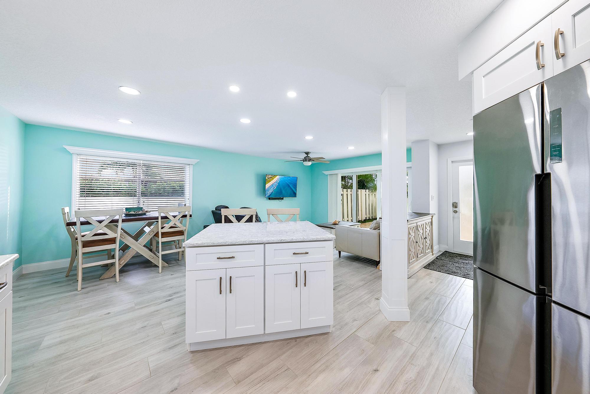 258 Seabreeze Circle