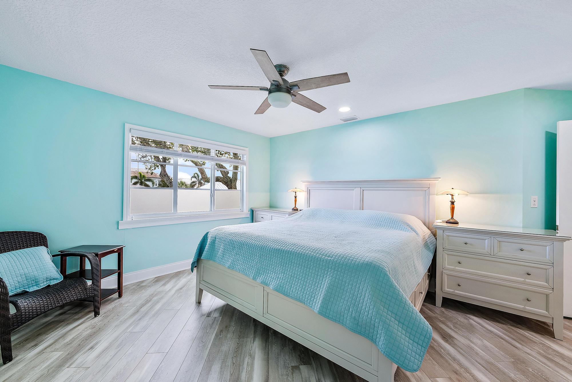 258 Seabreeze Circle