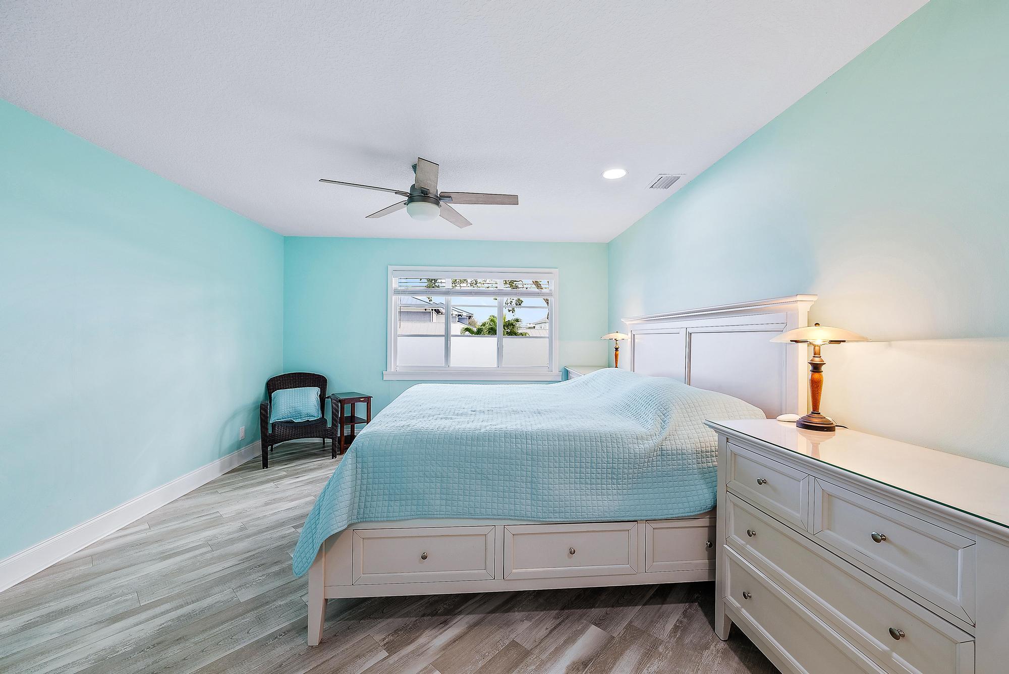 258 Seabreeze Circle