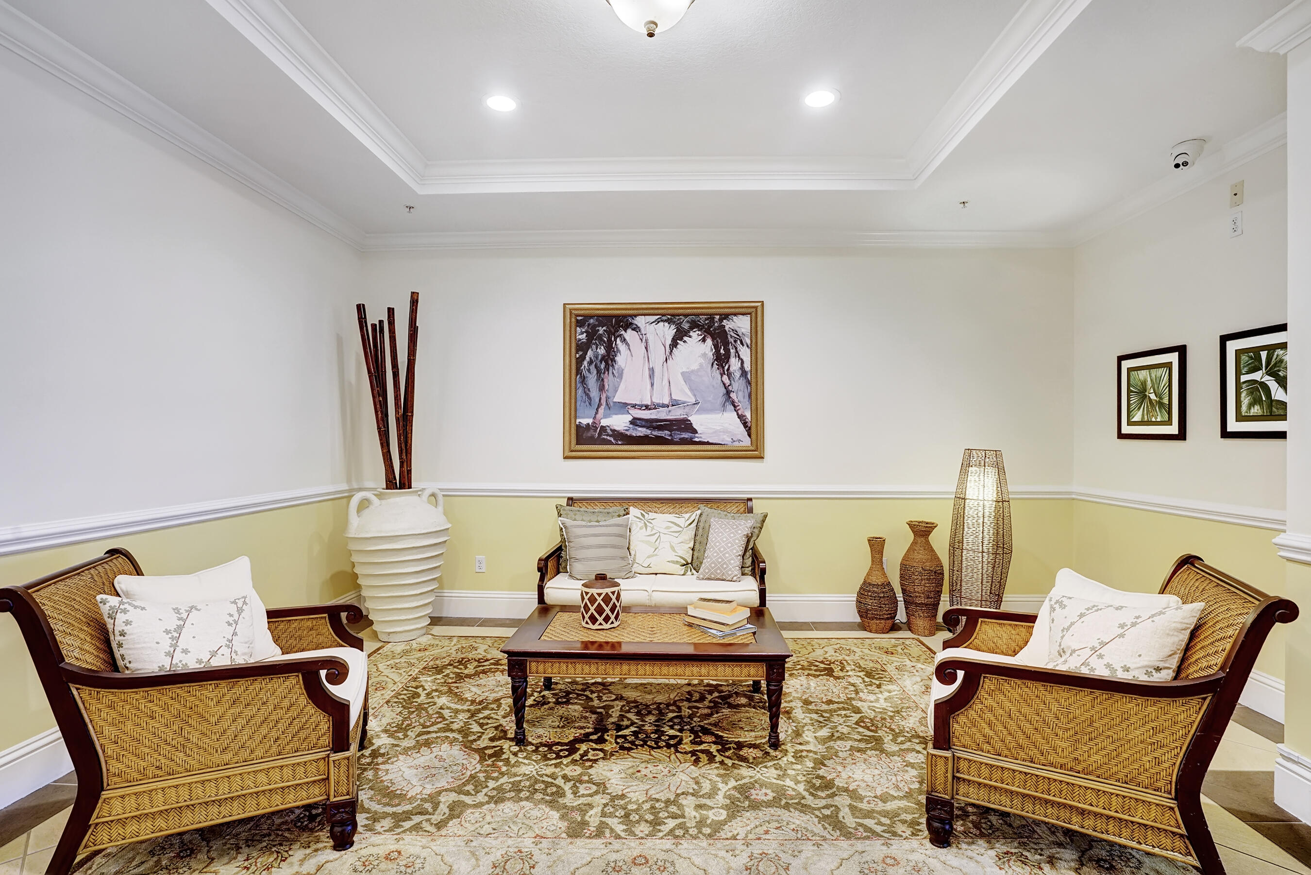 226 N Latitude Circle 301