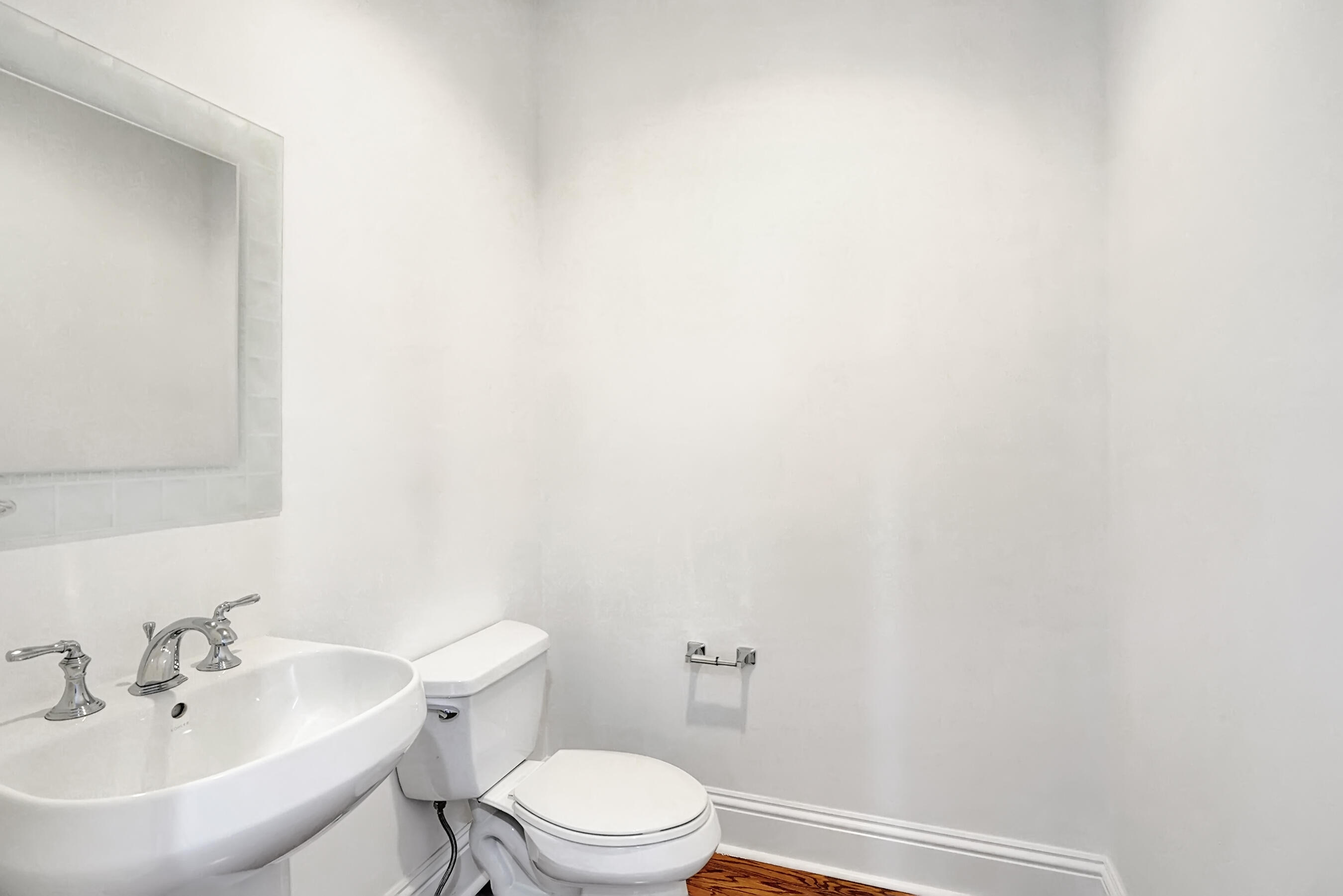 226 N Latitude Circle 301