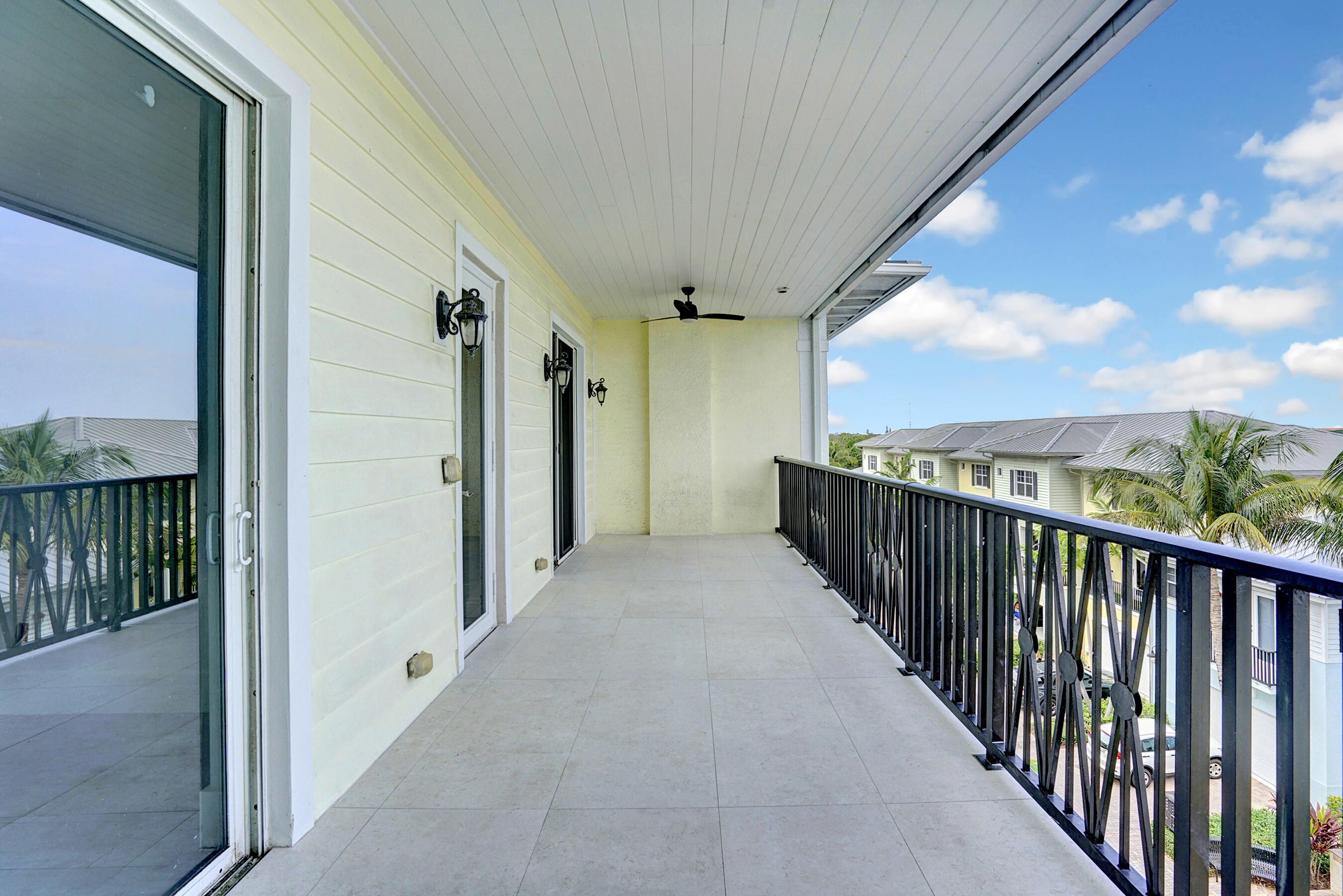 226 N Latitude Circle 301