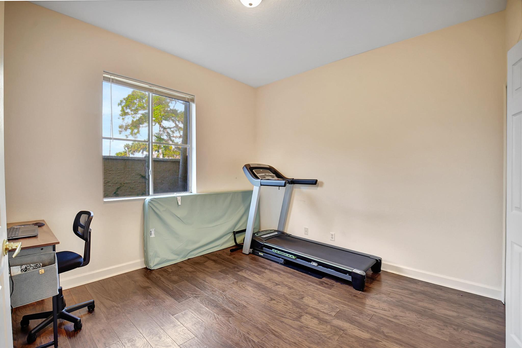 411 Bayfront Drive