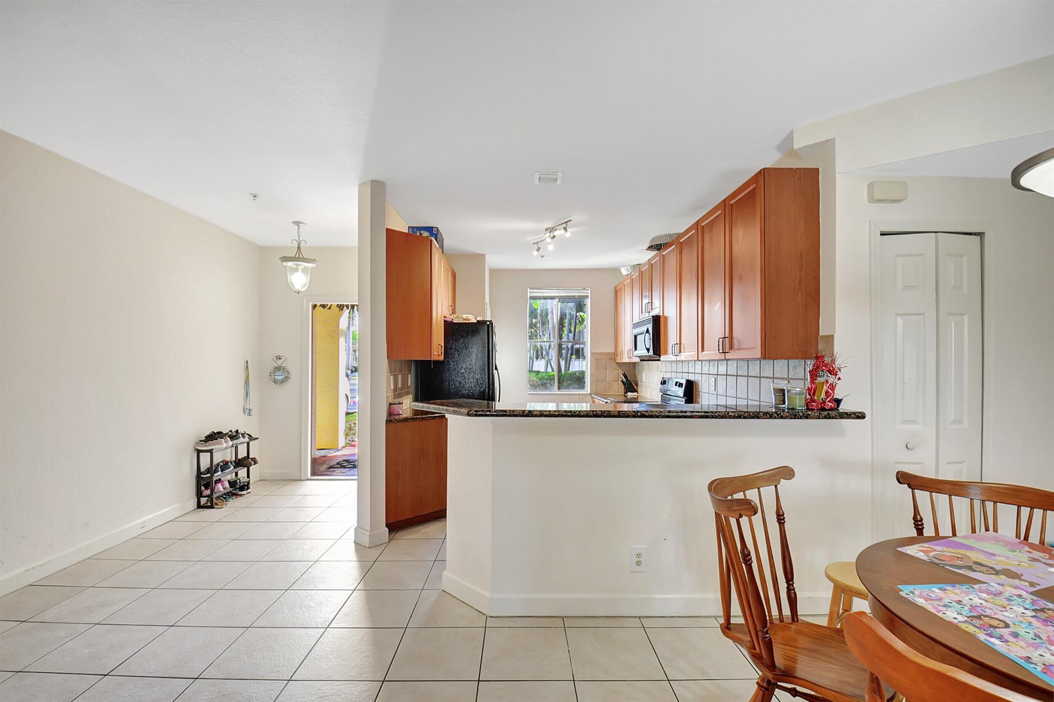 411 Bayfront Drive
