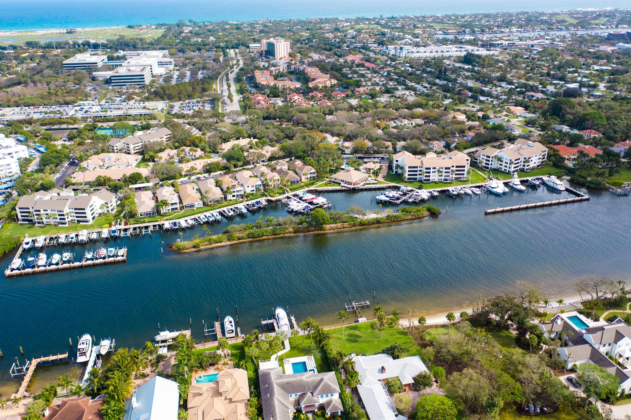 211 Oak Harbour Drive