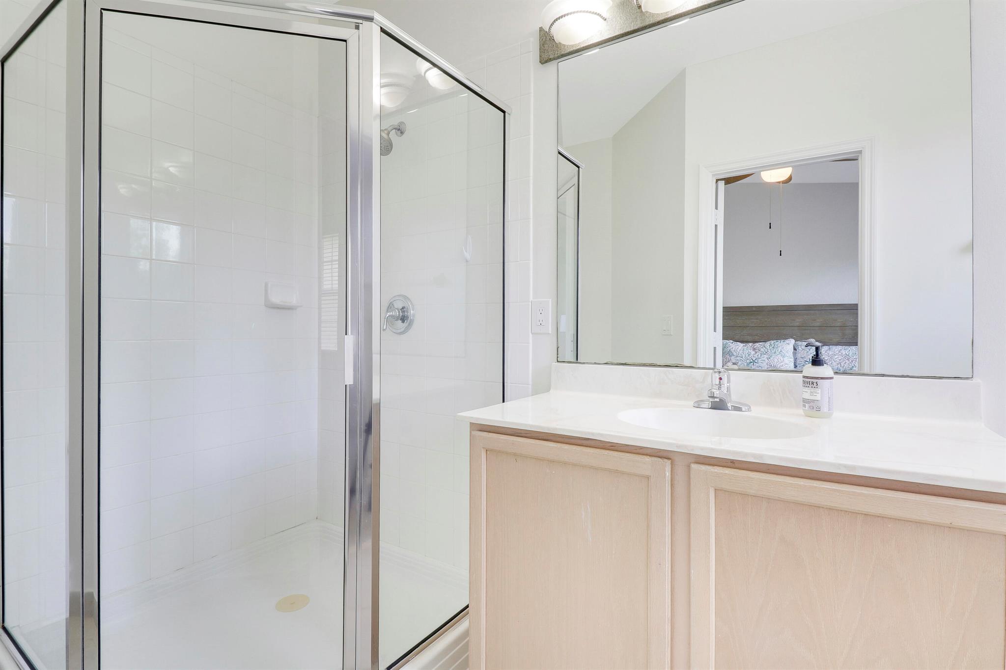 123 E Thatch Palm Circle