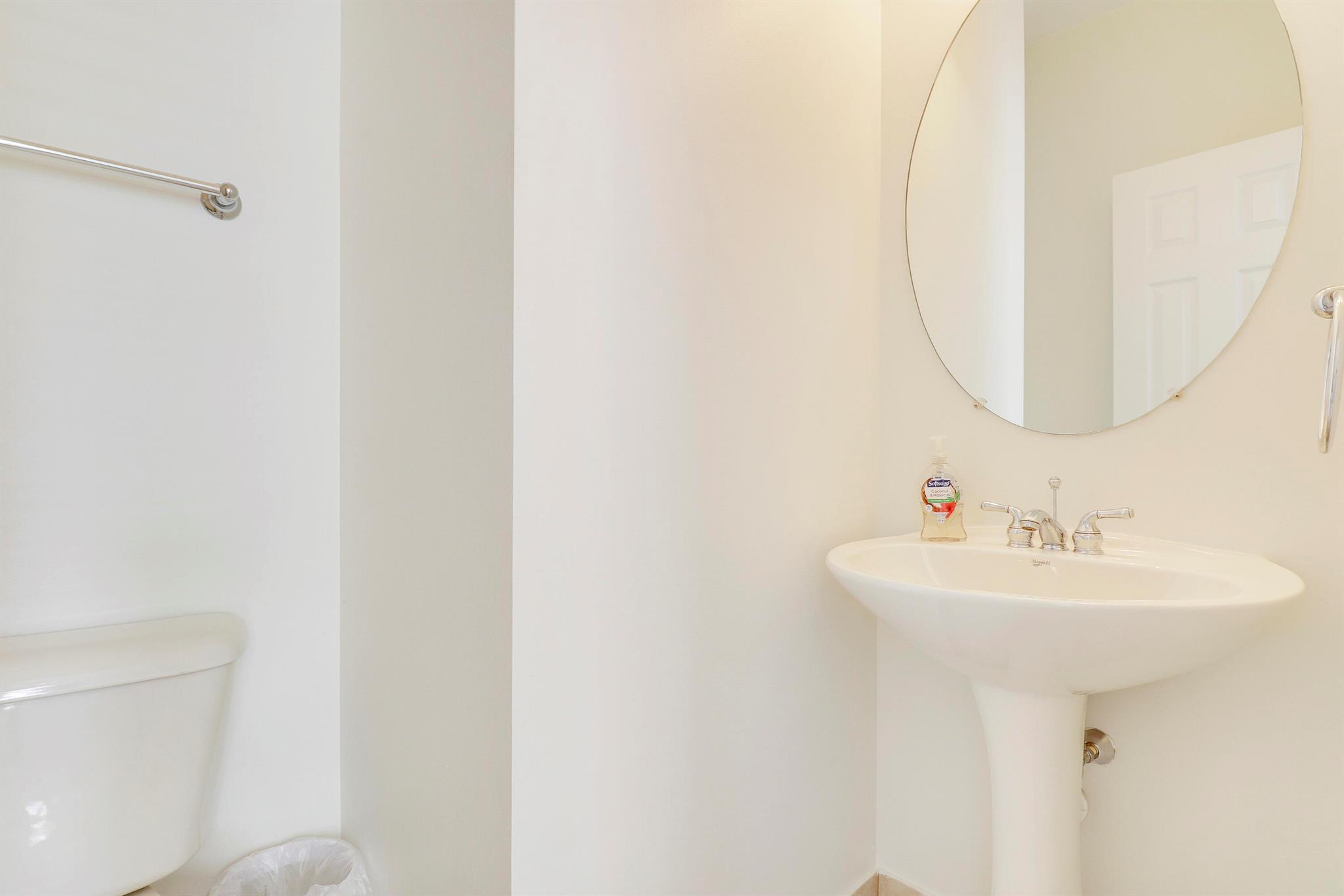 123 E Thatch Palm Circle