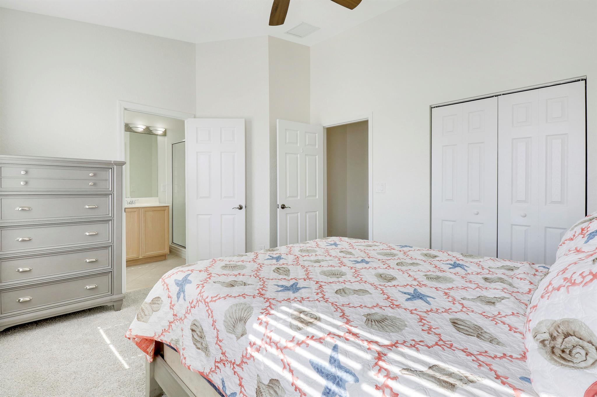 123 E Thatch Palm Circle