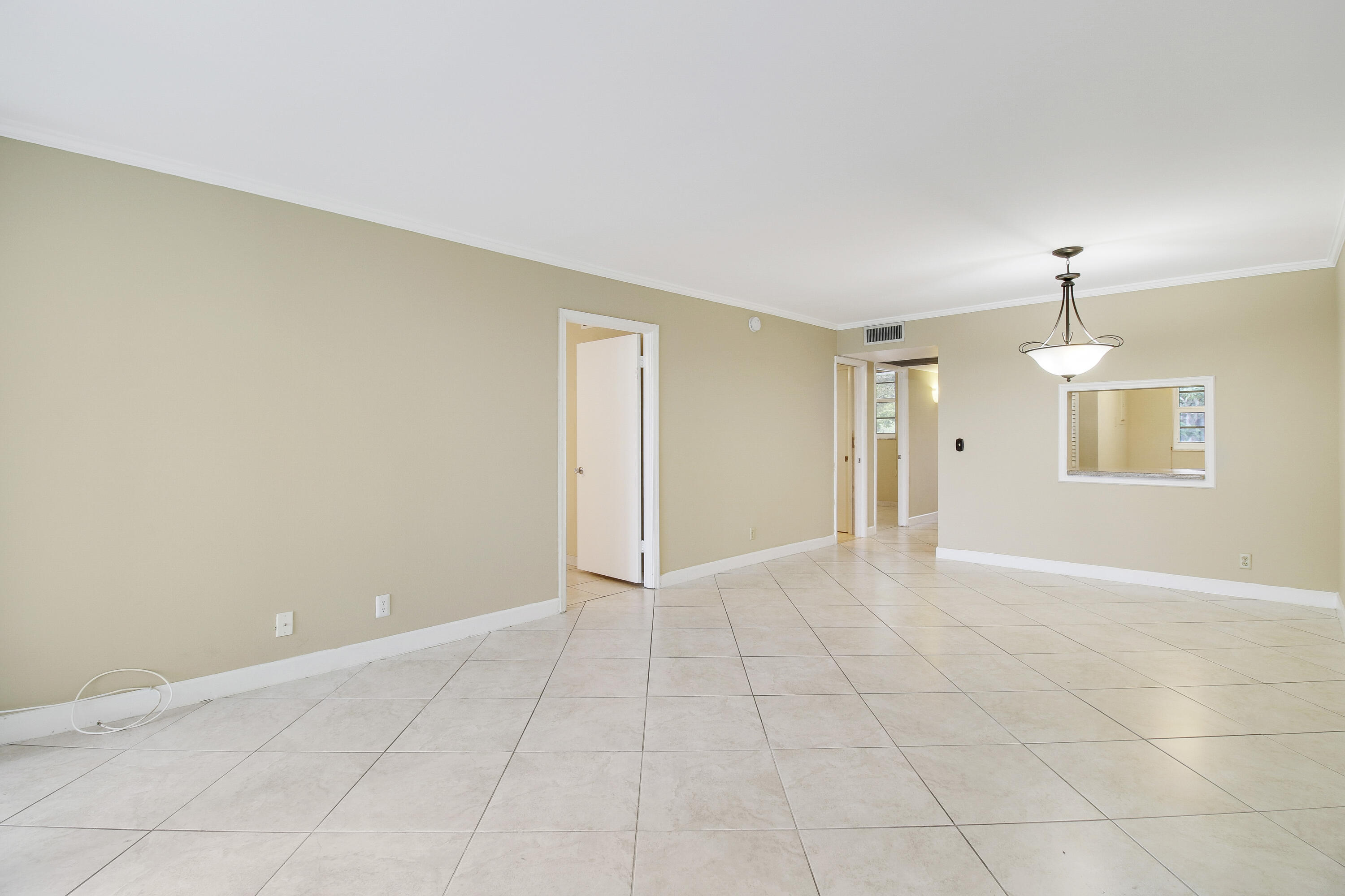 9430 Poinciana Place Unit: 215