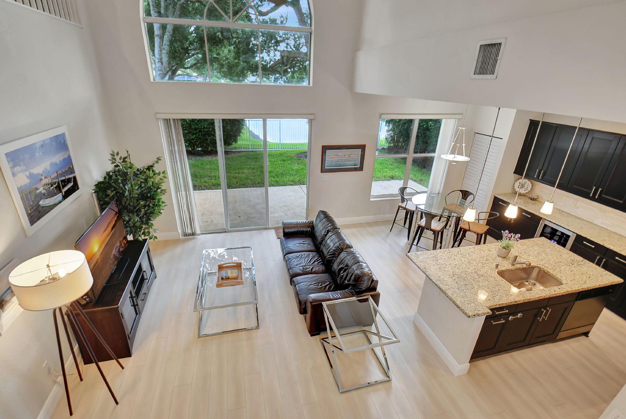 7613 Charing Cross Lane