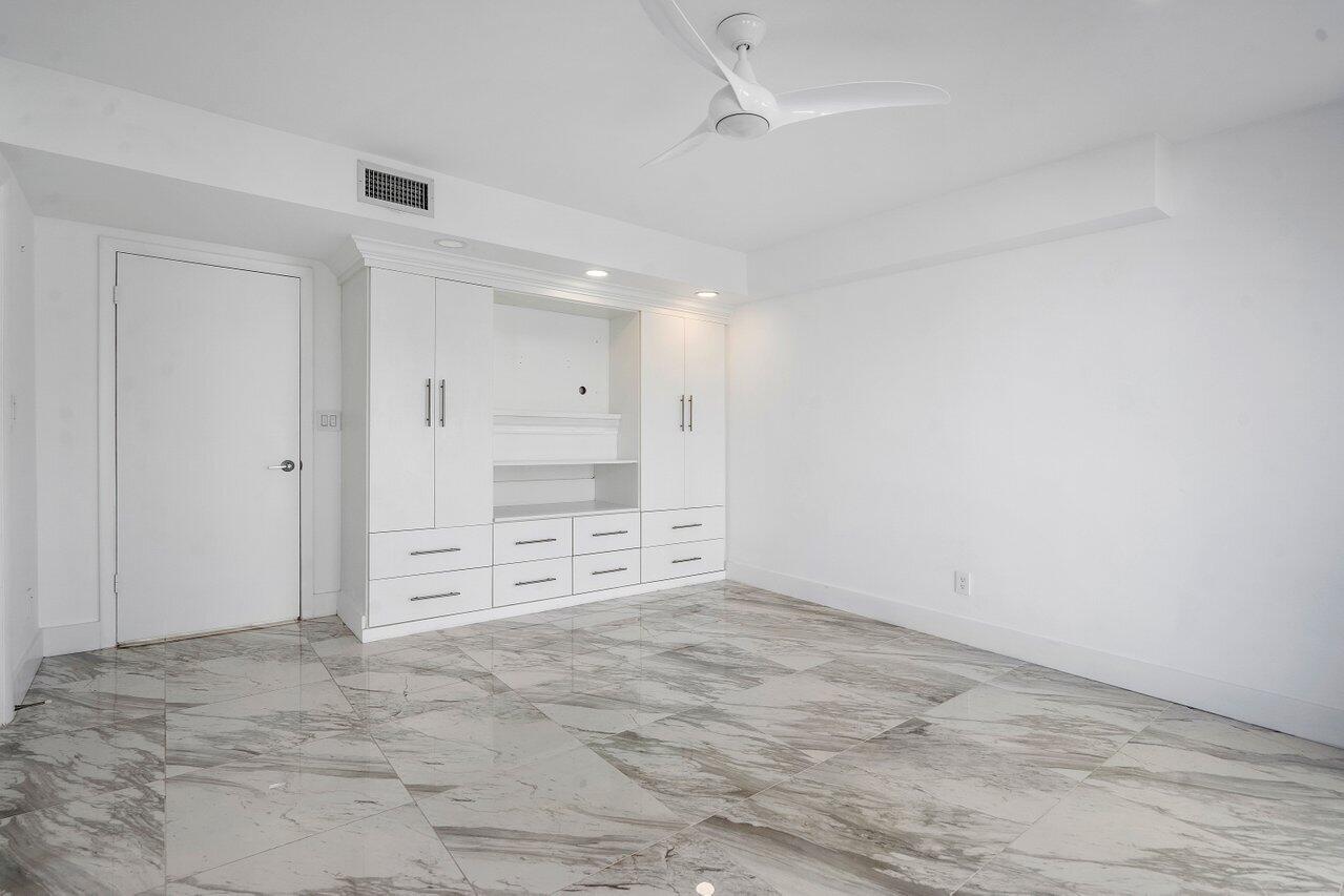 2155 S Ocean Boulevard 25