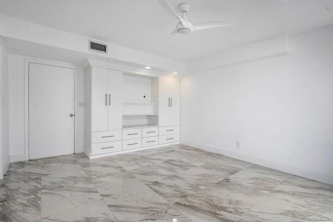 2155 S Ocean Boulevard 25