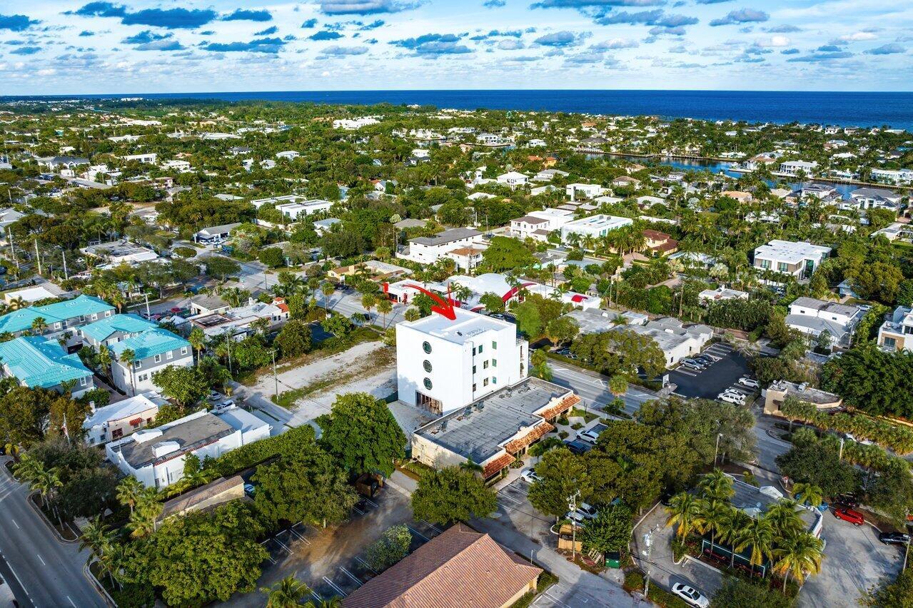 246 NE 6th Avenue Unit: 3rd Floor