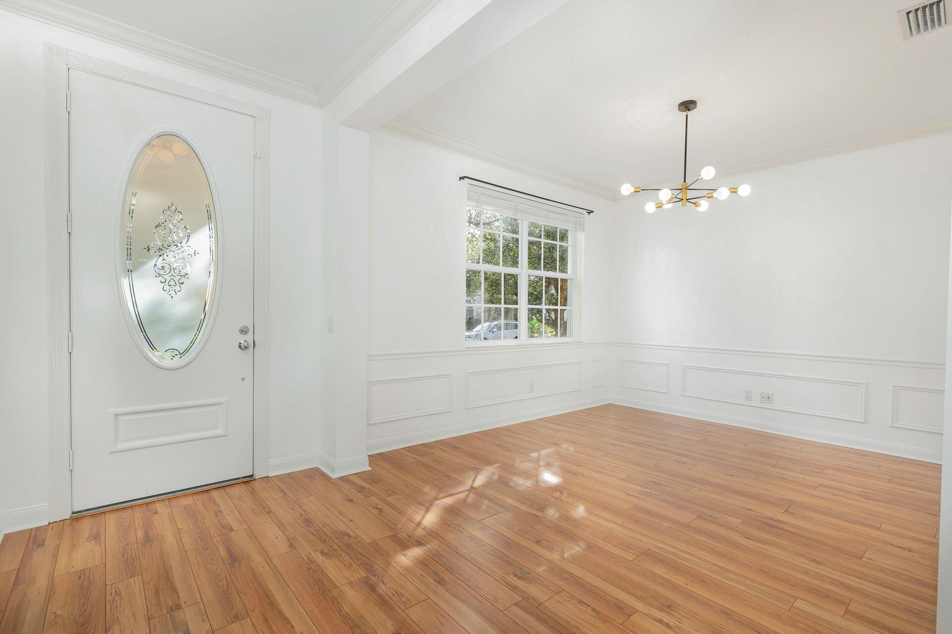 214 New Haven Boulevard