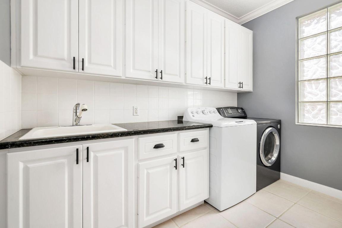 214 New Haven Boulevard