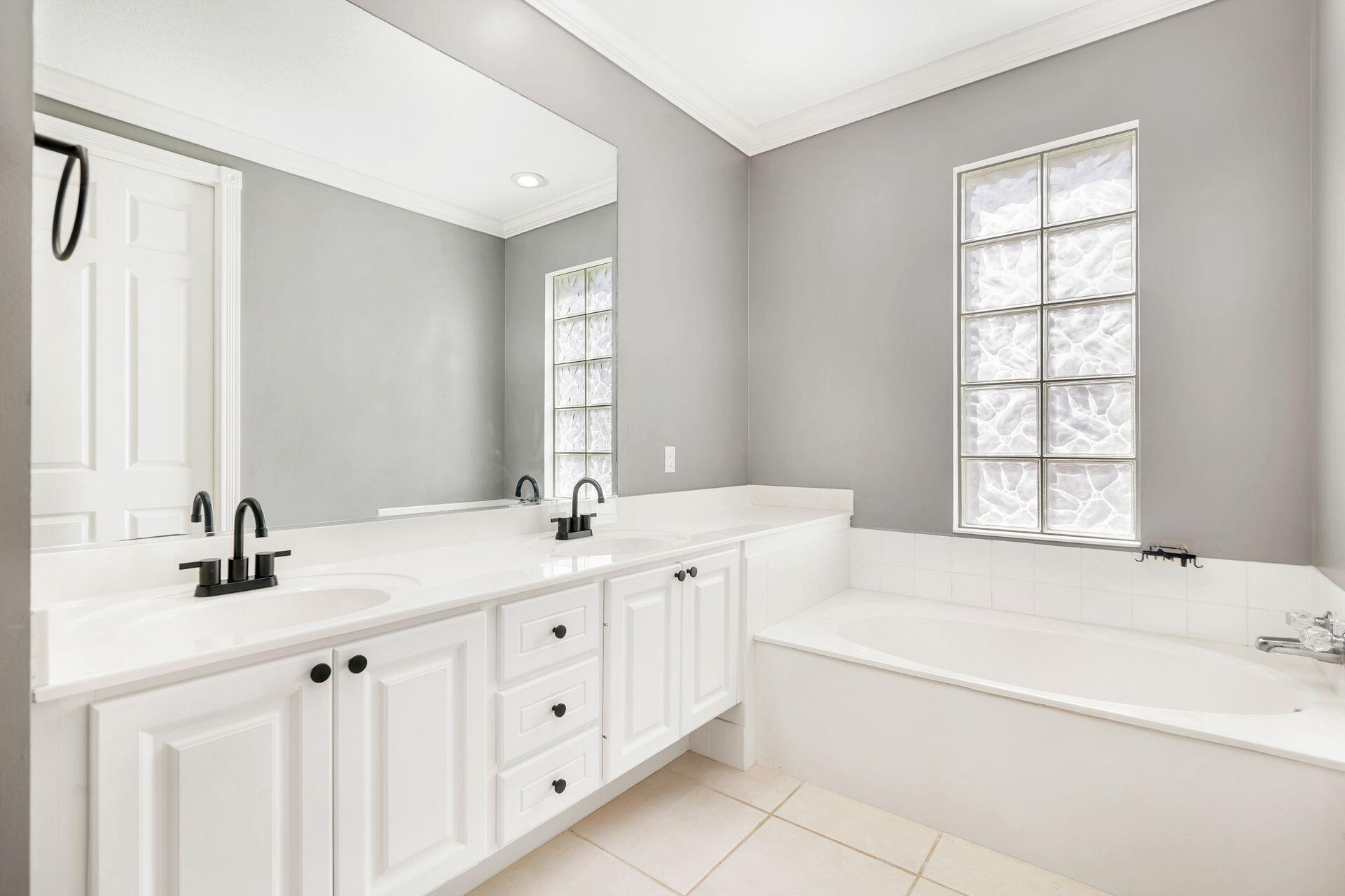 214 New Haven Boulevard