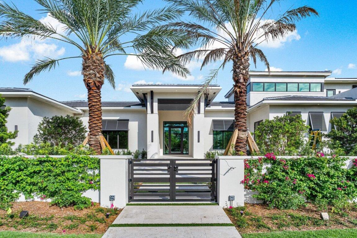 1216 Spanish River Road