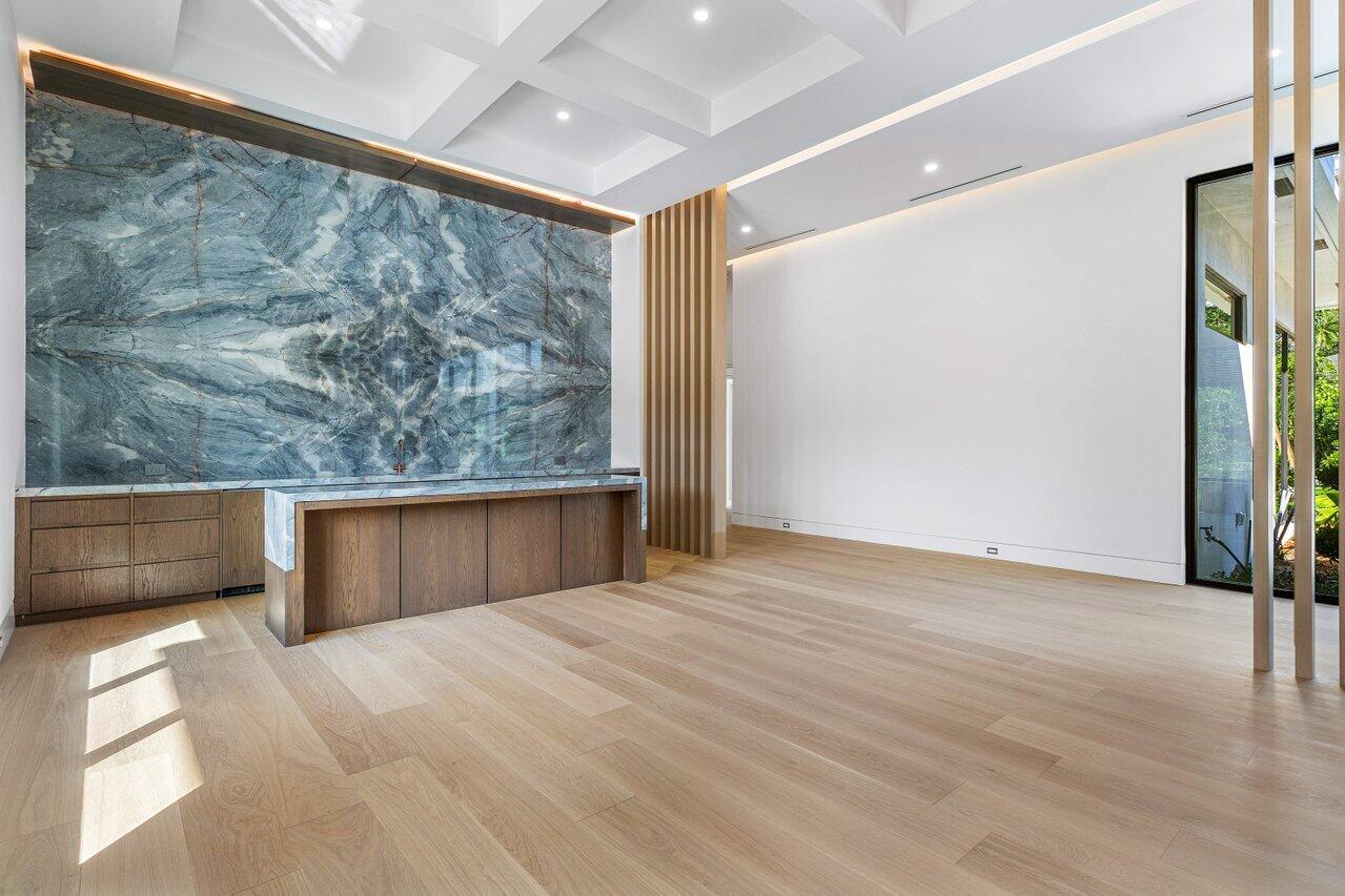 1216 Spanish River Road