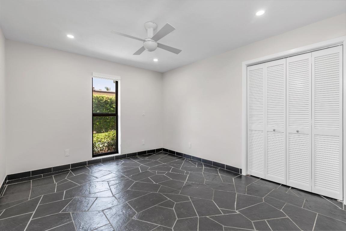 2400 Spanish River Road