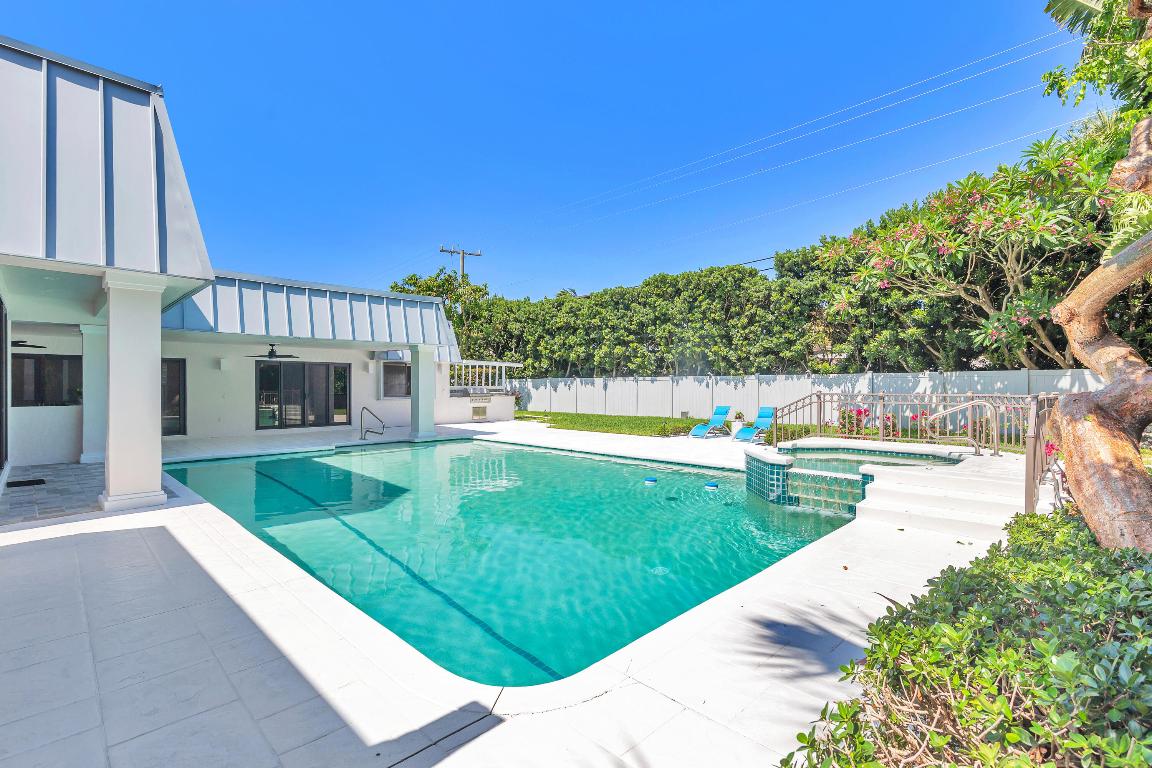 2400 Spanish River Road