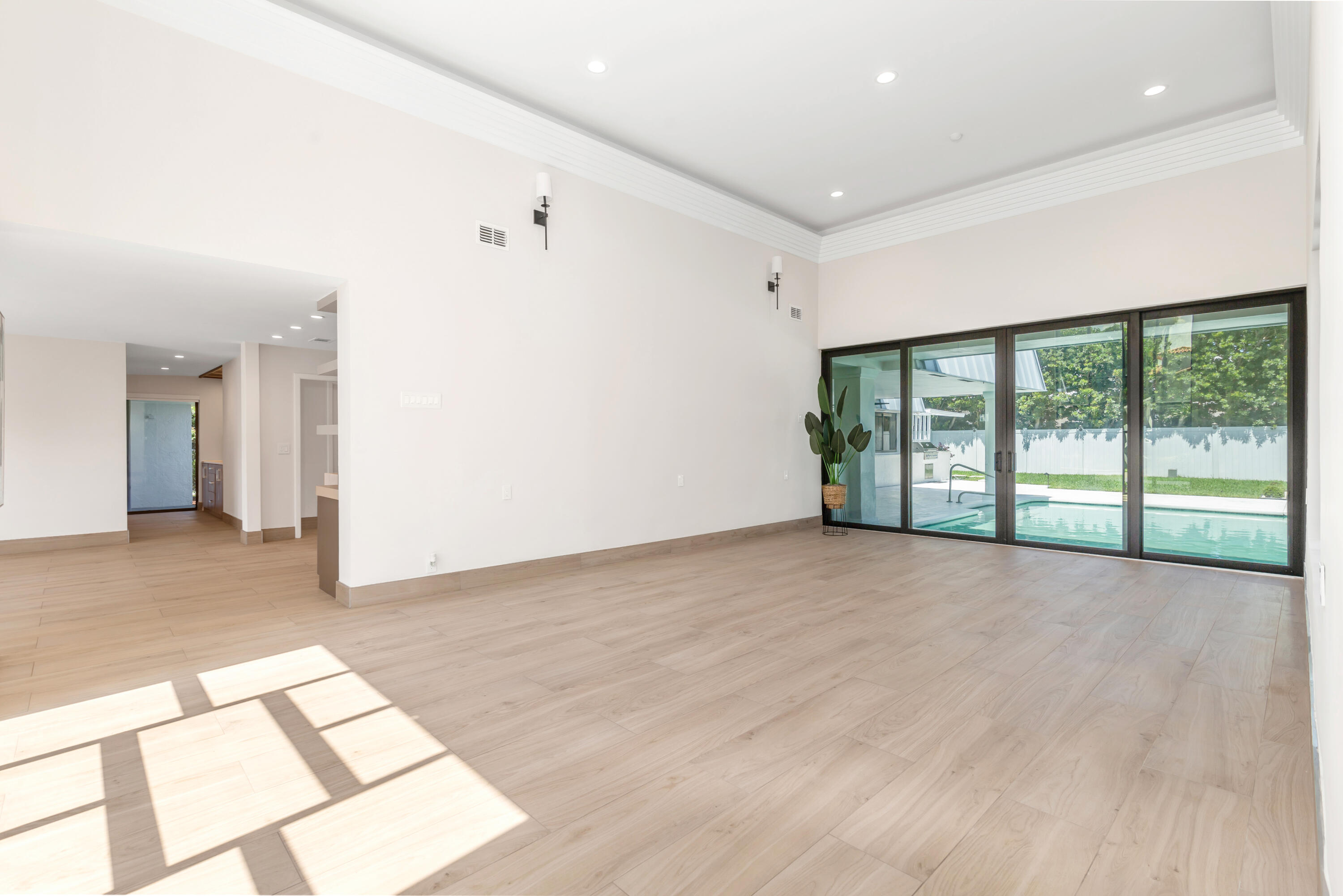 2400 Spanish River Road