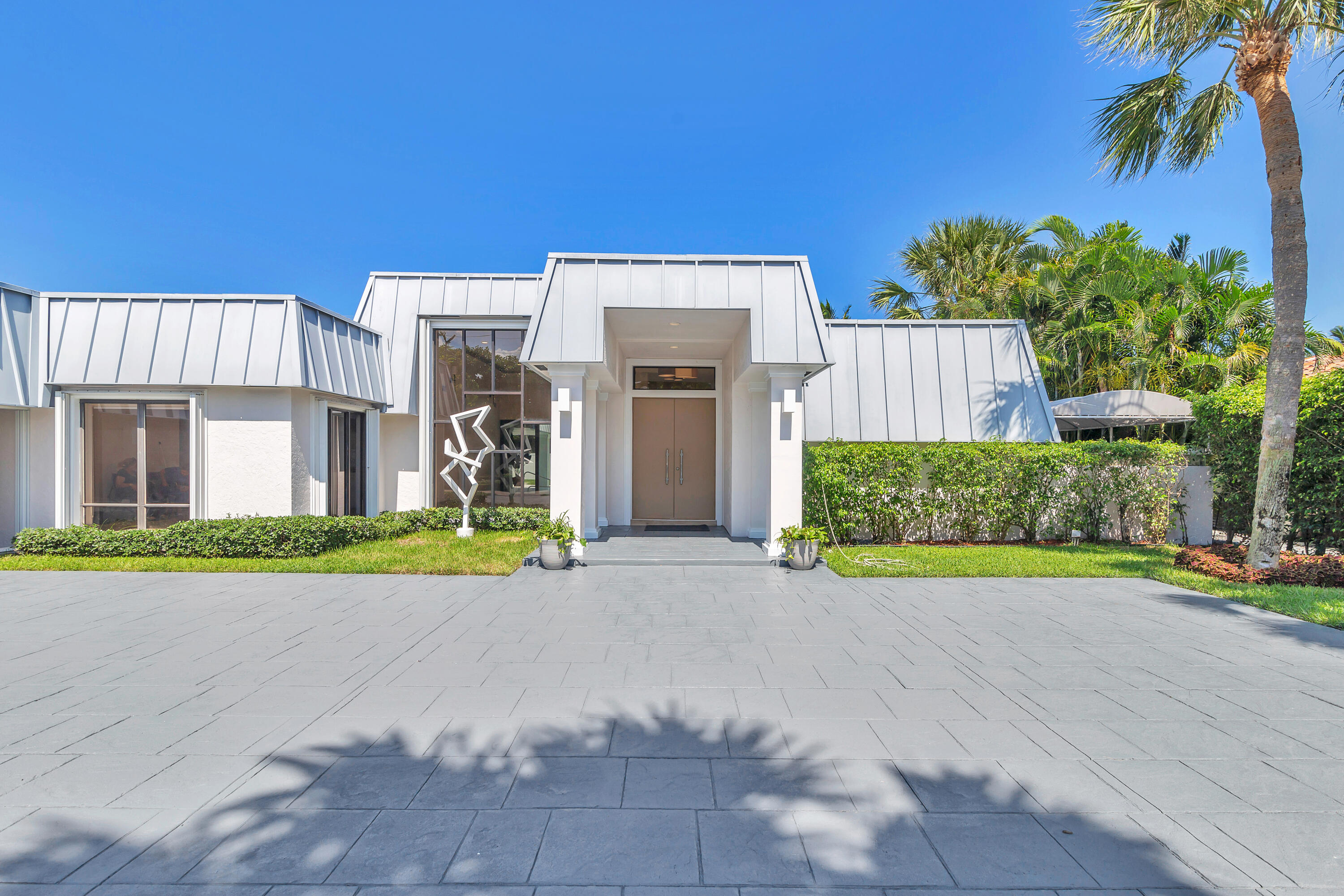 2400 Spanish River Road