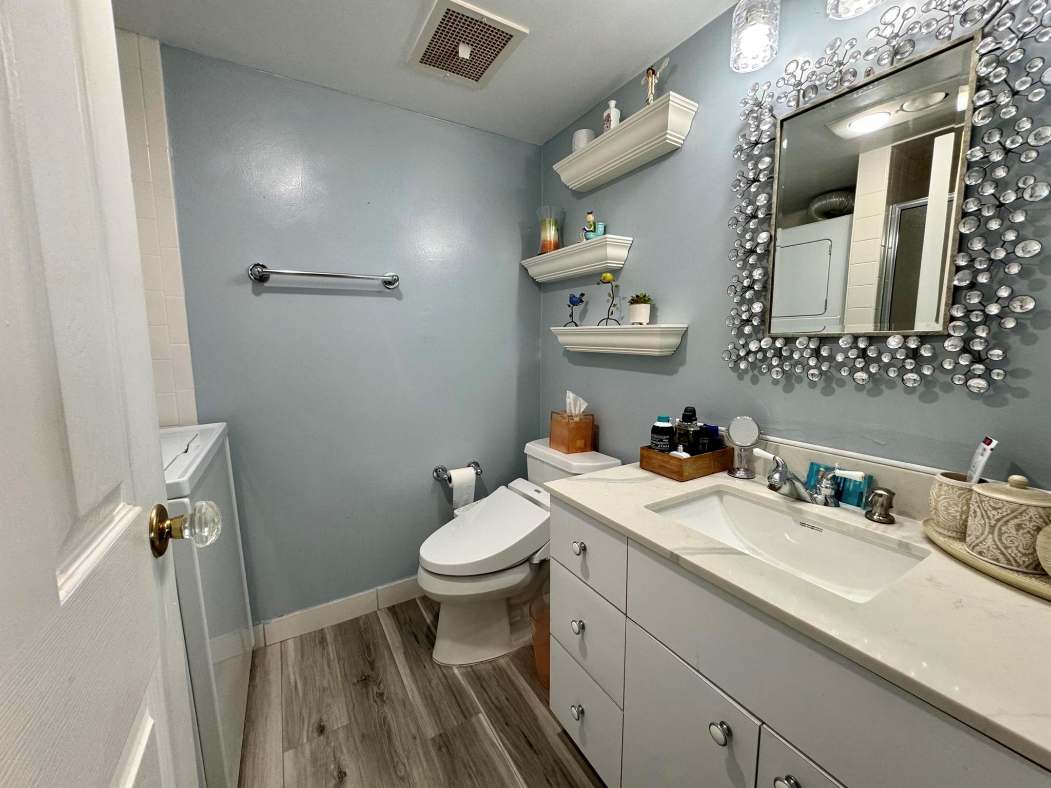 1200 Marine Way B401