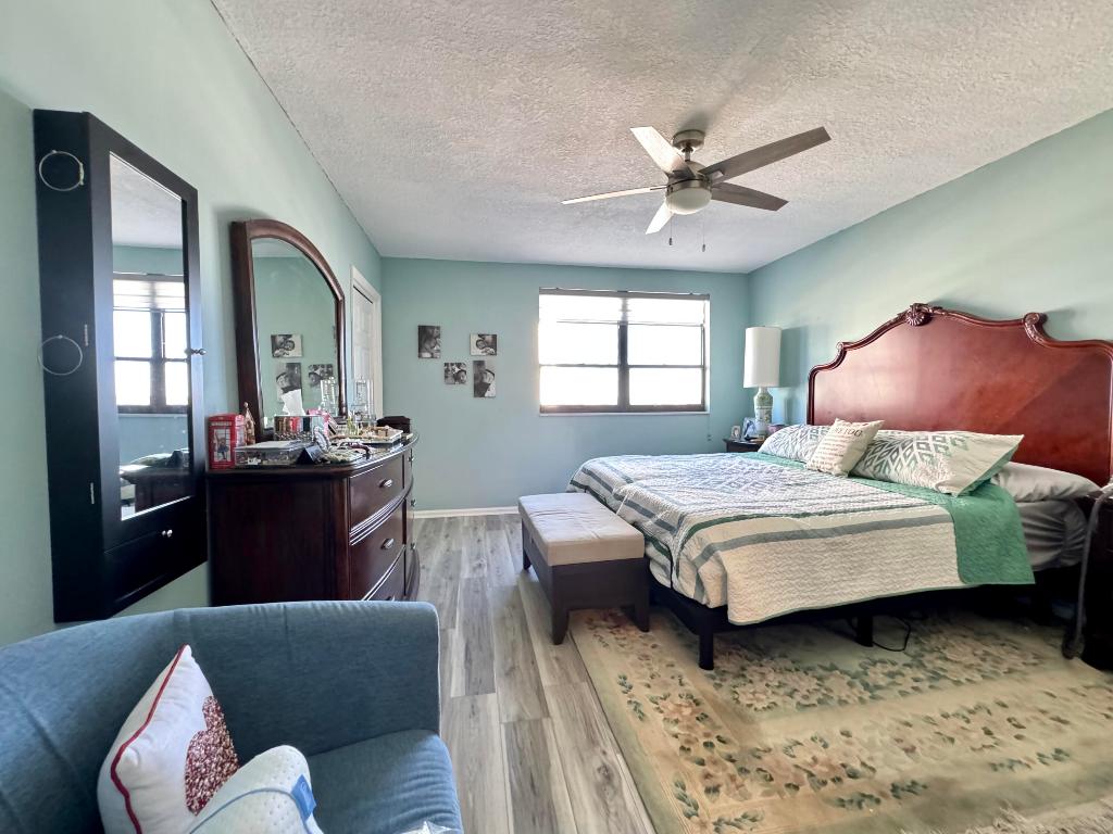 1200 Marine Way B401