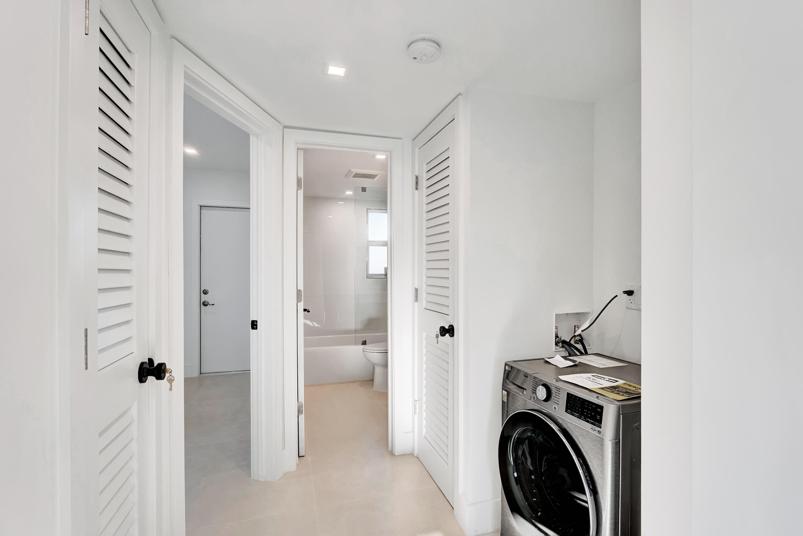 311 E Ocean Avenue 308