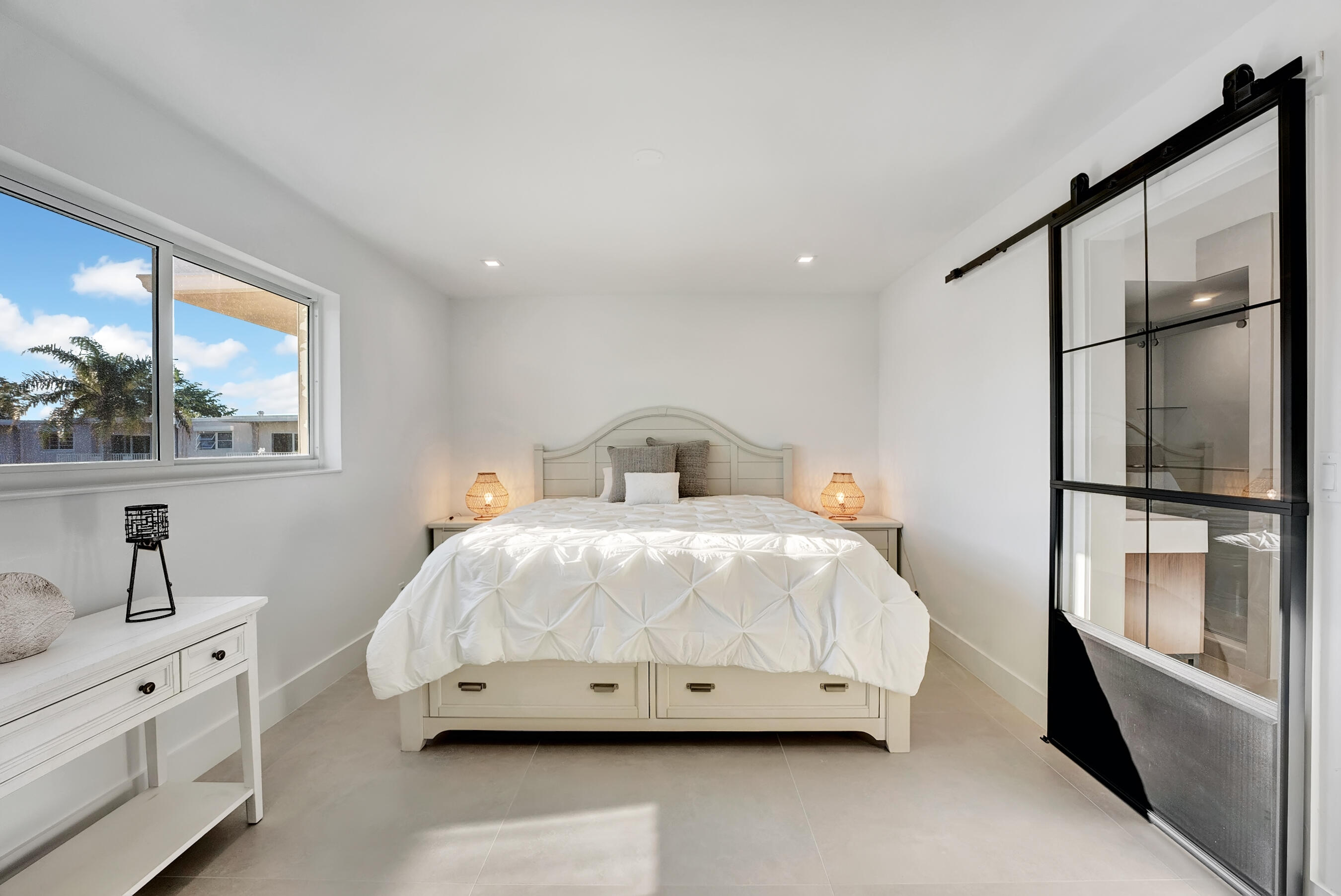 311 E Ocean Avenue 308