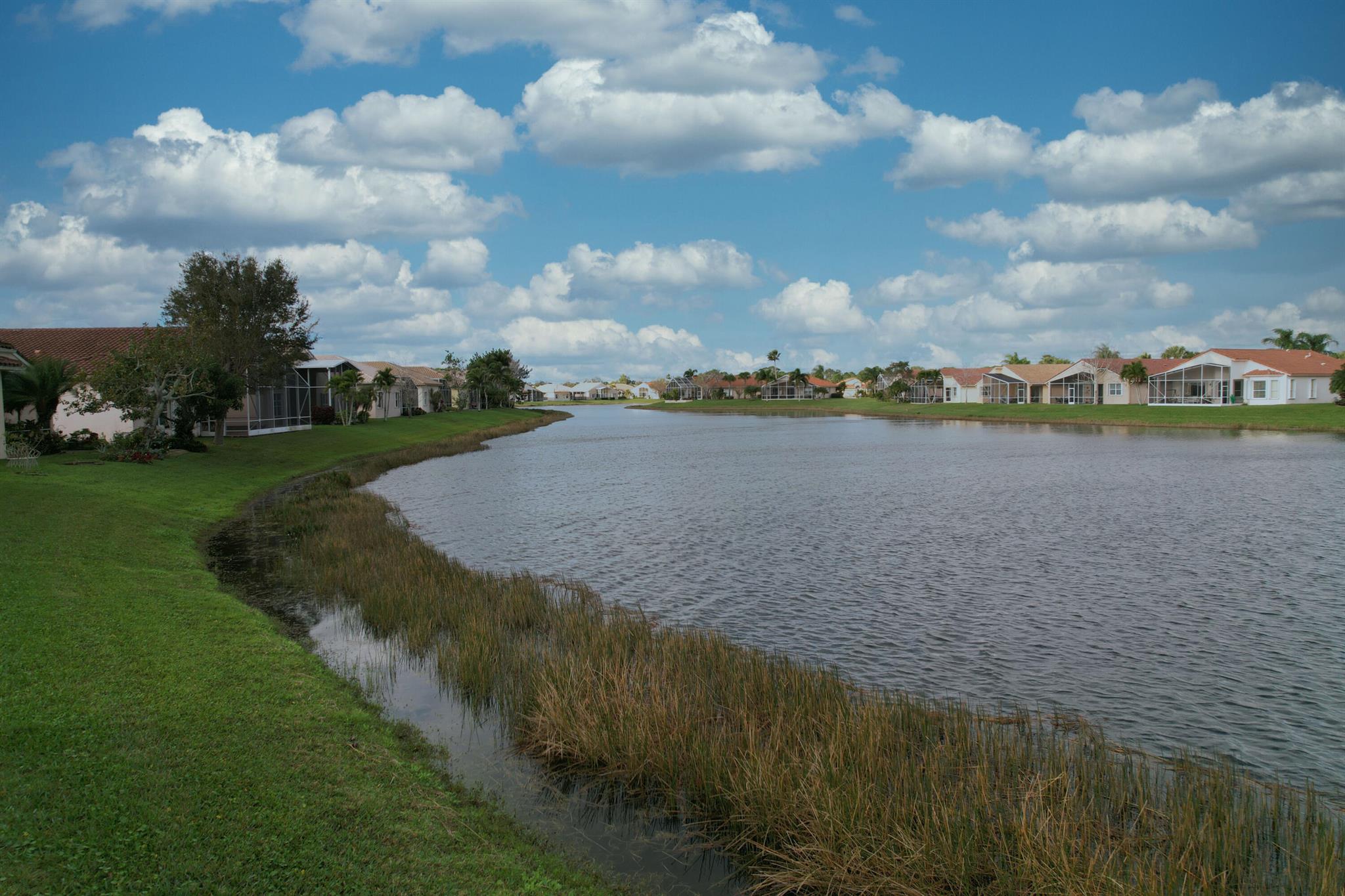 395 NW Shoreview Drive