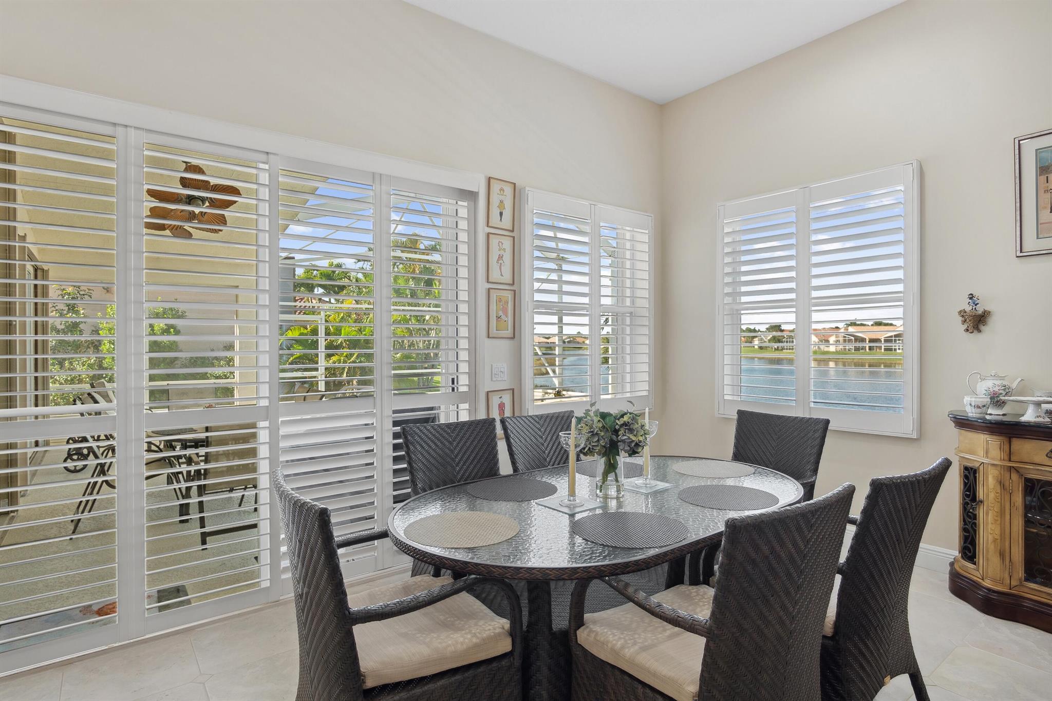 395 NW Shoreview Drive