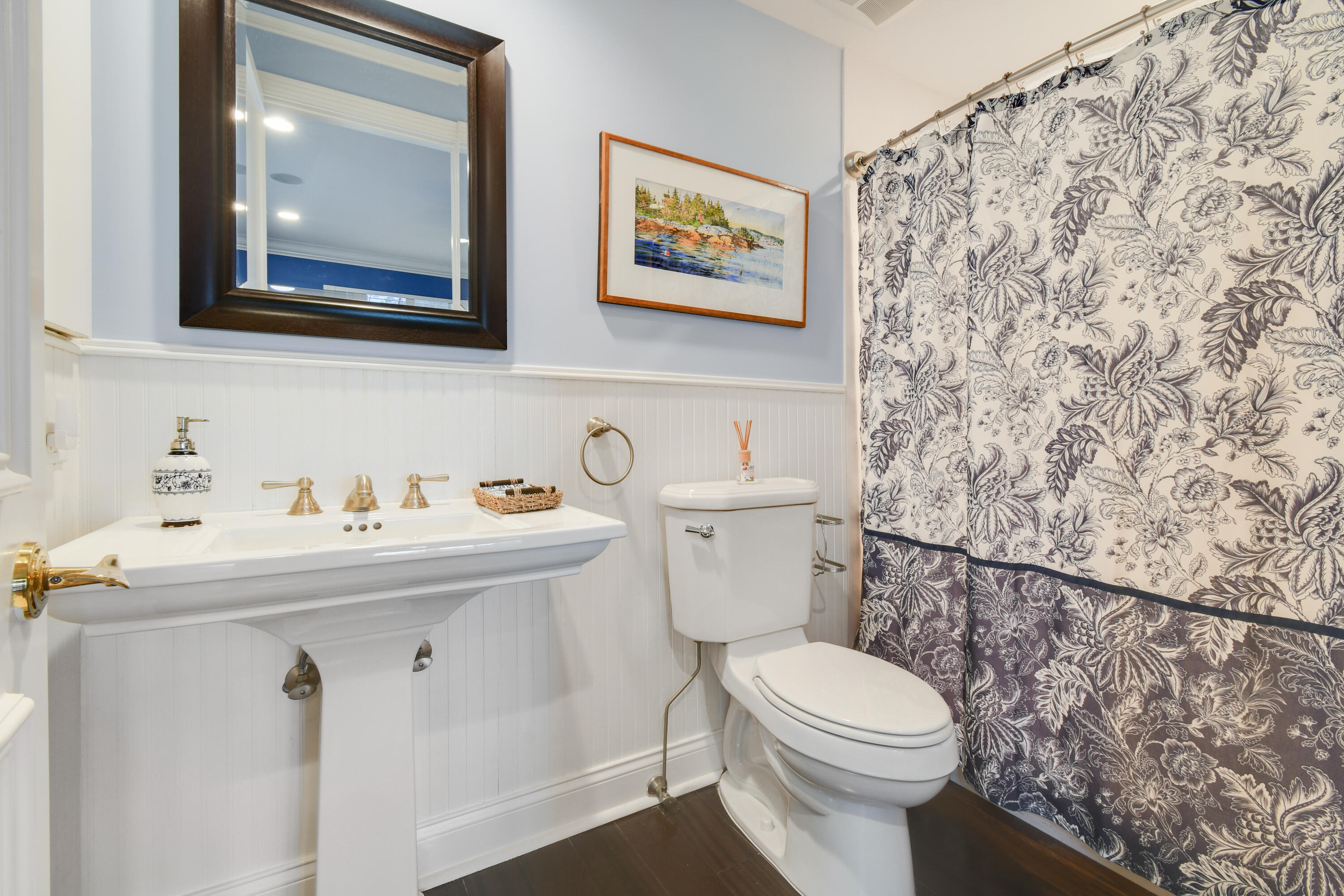 1208 NW Winters Creek Road