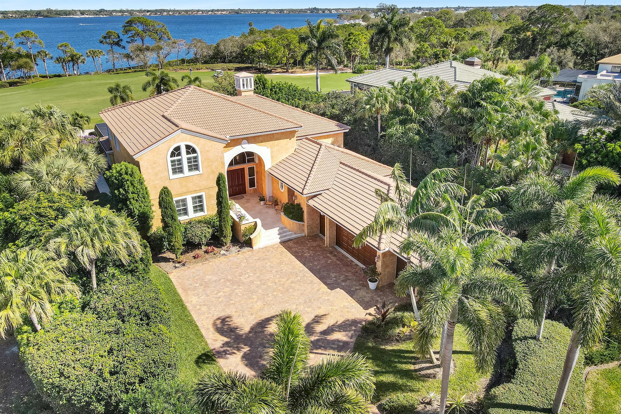 1208 NW Winters Creek Road