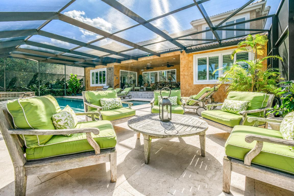 1208 NW Winters Creek Road