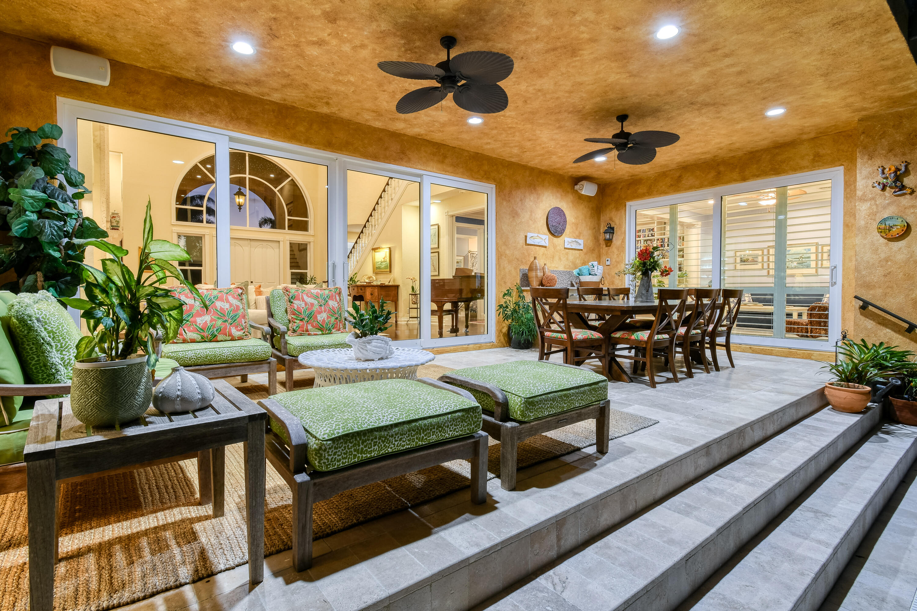 1208 NW Winters Creek Road